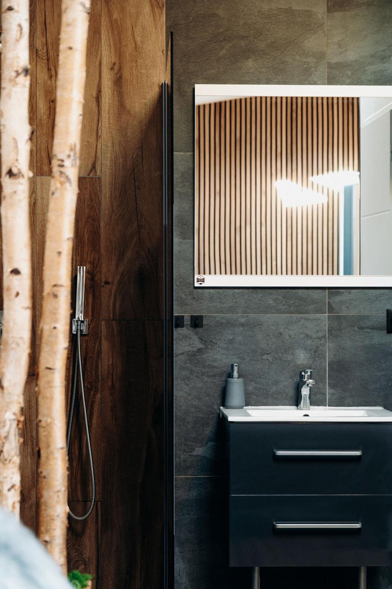 La Villa D'Helene 2 - Chambres D'Hotes Bnb Et Appartements - คลูส ภายนอก รูปภาพ