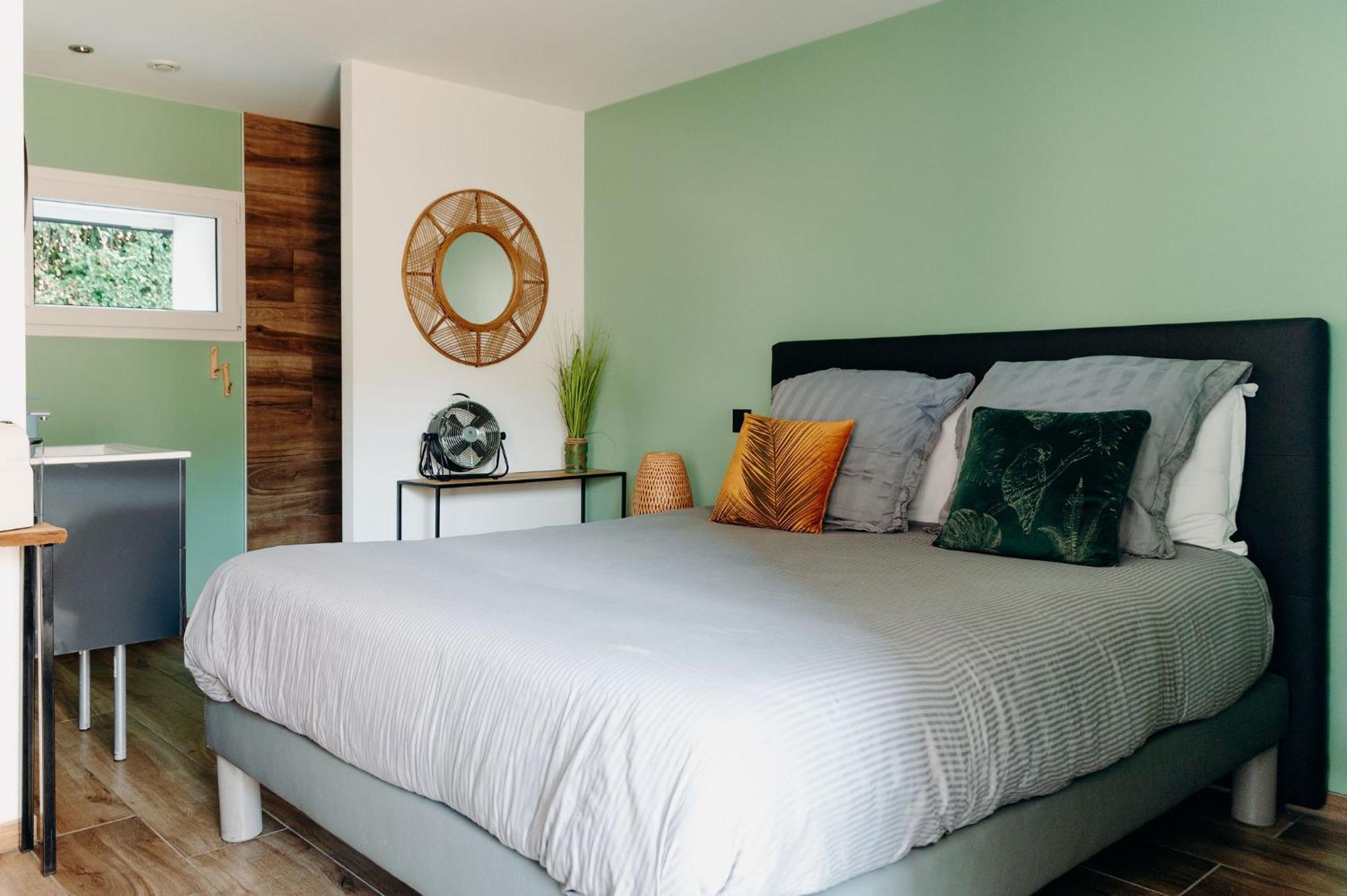 La Villa D'Helene 2 - Chambres D'Hotes Bnb Et Appartements - คลูส ภายนอก รูปภาพ